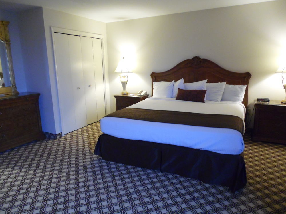 Regalia Hotel & Conference Center Village of Four Seasons المظهر الخارجي الصورة